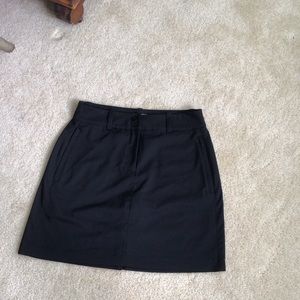 Maggie Lane golf skirt / skort